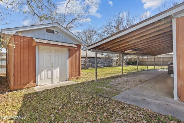 2003 Old Jeanerette Road, New Iberia, LA 70563