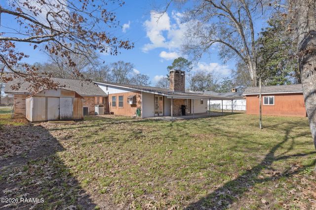 2003 Old Jeanerette Road, New Iberia, LA 70563