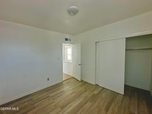 421 Panahi Road, Socorro, TX 79927