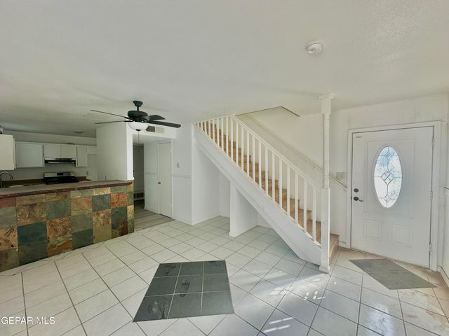 421 Panahi Road, Socorro, TX 79927