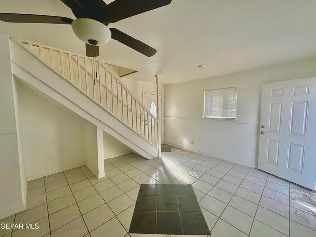 421 Panahi Road, Socorro, TX 79927