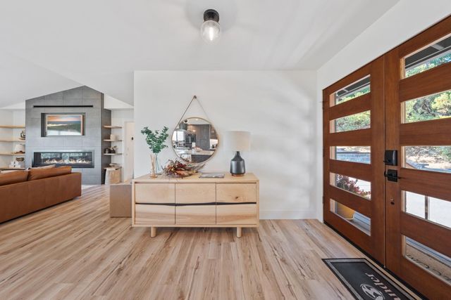 12736 Summit Ridge Dr, Nevada City, CA 95959