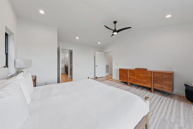 12736 Summit Ridge Dr, Nevada City, CA 95959