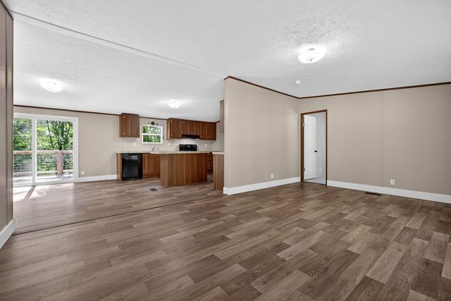 67 Medical Cir, Spencer, TN 38585
