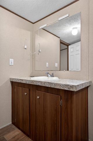 67 Medical Cir, Spencer, TN 38585