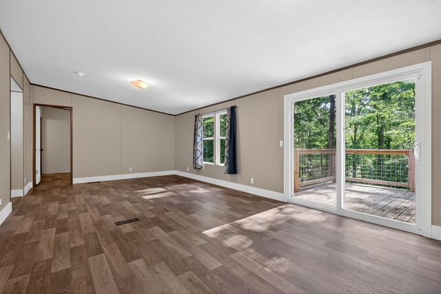 67 Medical Cir, Spencer, TN 38585