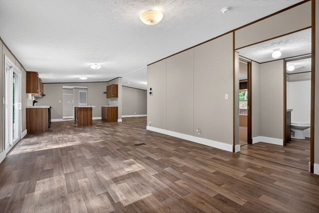 67 Medical Cir, Spencer, TN 38585