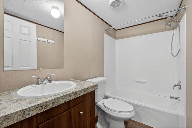 67 Medical Cir, Spencer, TN 38585