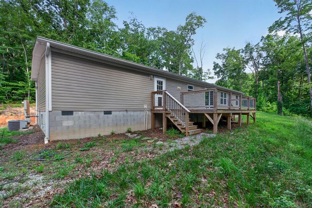 67 Medical Cir, Spencer, TN 38585