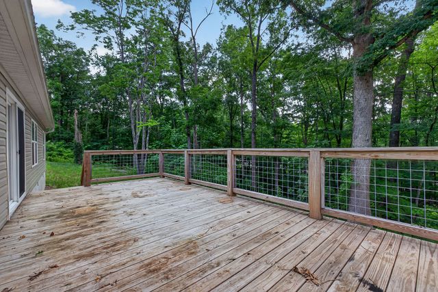 67 Medical Cir, Spencer, TN 38585