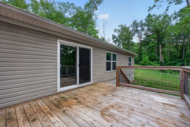 67 Medical Cir, Spencer, TN 38585