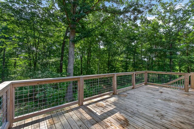 67 Medical Cir, Spencer, TN 38585