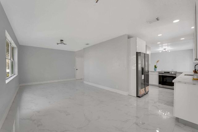 3740 Wilderness Way, Coral Springs, FL 33065