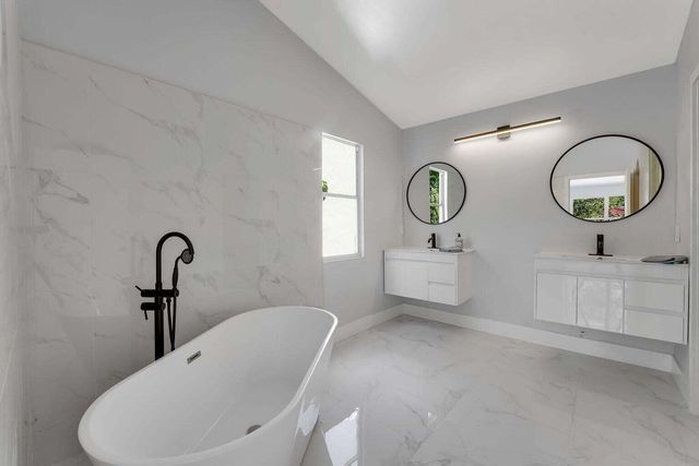 3740 Wilderness Way, Coral Springs, FL 33065