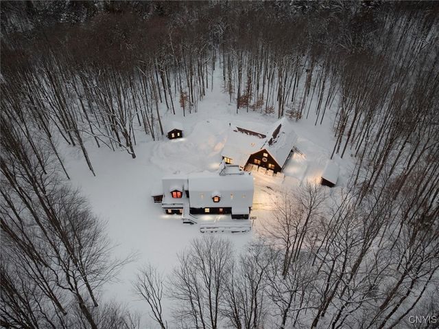 3595 Military Road, Norway, NY 13416