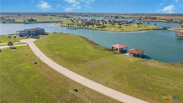 92 Chardonnay Way, Port O'connor, TX 77979