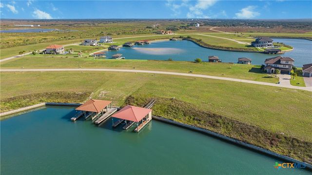 92 Chardonnay Way, Port O'connor, TX 77979
