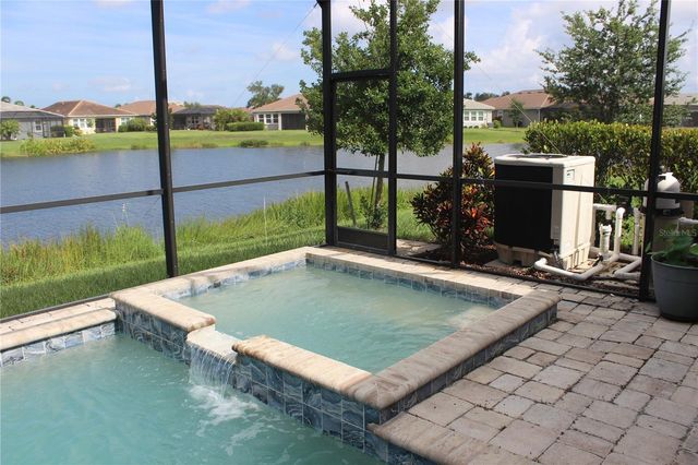 5826 LONG SHORE LOOP, Sarasota, FL 34238