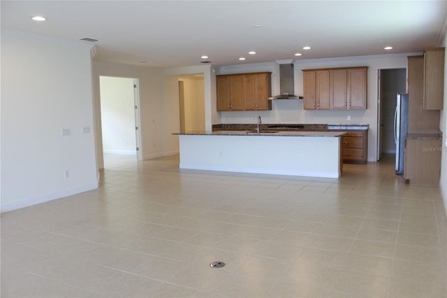 5826 LONG SHORE LOOP, Sarasota, FL 34238