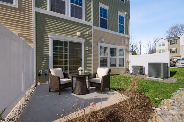 102 IRIS COURT, Warren Twp., NJ 07059