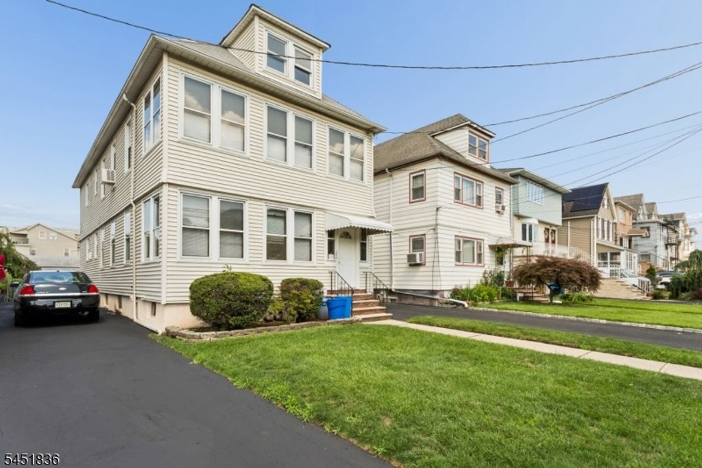 537 Maple Ave, Elizabeth City, NJ 07202 — photo 4