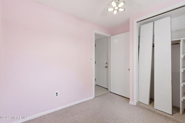 14 Woodridge Avenue, Toms River, NJ 08755