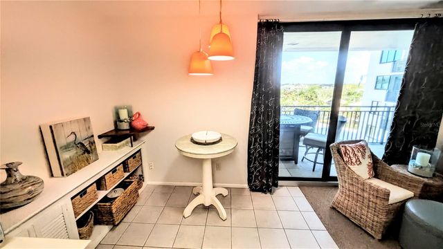 4822 OCEAN BOULEVARD 5F, Sarasota, FL 34242