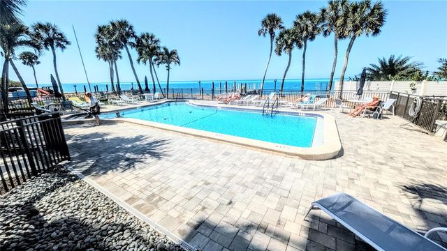 4822 OCEAN BOULEVARD 5F, Sarasota, FL 34242