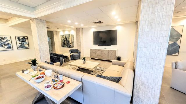 4822 OCEAN BOULEVARD 5F, Sarasota, FL 34242