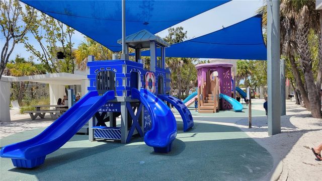 4822 OCEAN BOULEVARD 5F, Sarasota, FL 34242