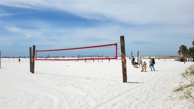 4822 OCEAN BOULEVARD 5F, Sarasota, FL 34242