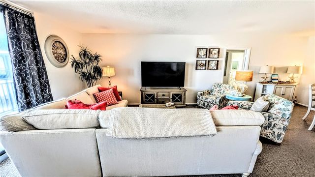 4822 OCEAN BOULEVARD 5F, Sarasota, FL 34242