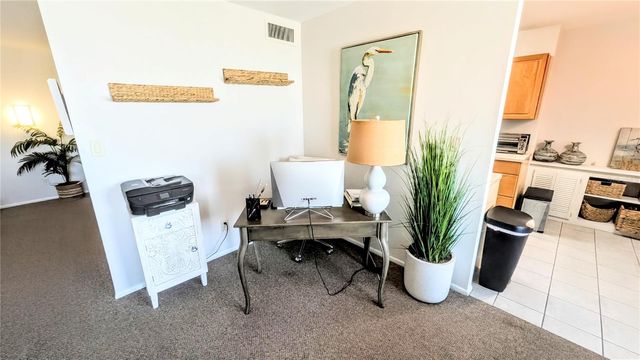 4822 OCEAN BOULEVARD 5F, Sarasota, FL 34242