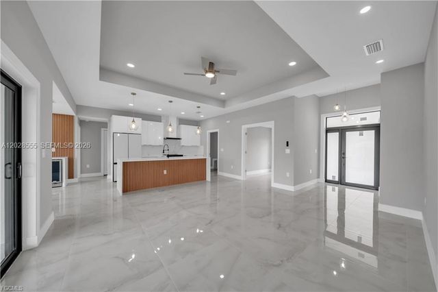 2507 39th ST SW, Lehigh Acres, FL 33976