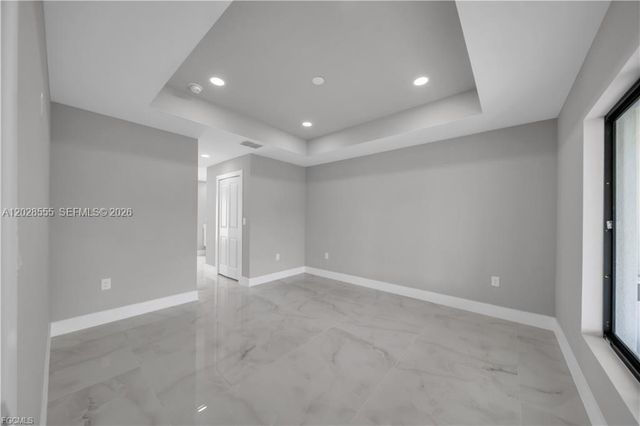 2507 39th ST SW, Lehigh Acres, FL 33976