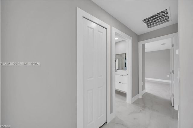 2507 39th ST SW, Lehigh Acres, FL 33976