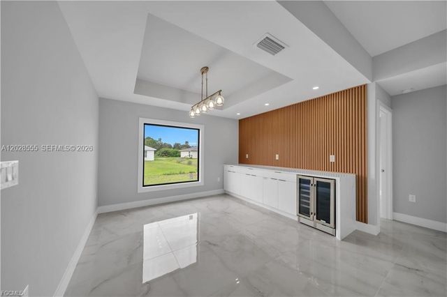 2507 39th ST SW, Lehigh Acres, FL 33976