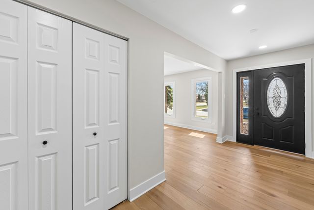 8800 172nd Street, Tinley Park, IL 60487