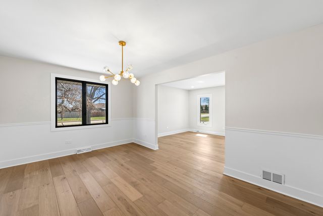 8800 172nd Street, Tinley Park, IL 60487