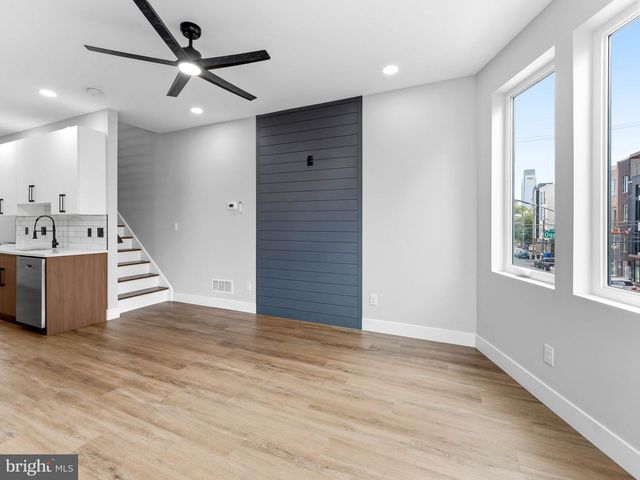 861 N 15TH ST, Philadelphia, PA 19130