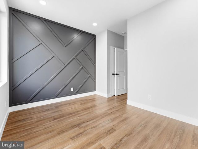 861 N 15TH ST, Philadelphia, PA 19130