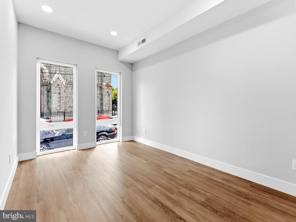 861 N 15TH ST, PHILADELPHIA, PA 19130 — photo 4