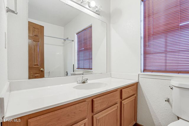 929 Totonaca Lane, El Paso, TX 79912