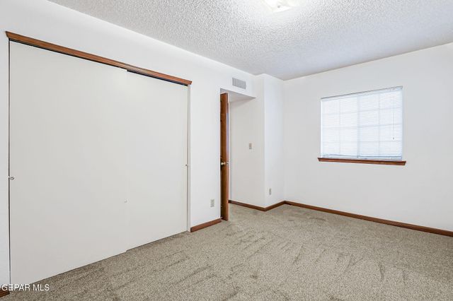 929 Totonaca Lane, El Paso, TX 79912