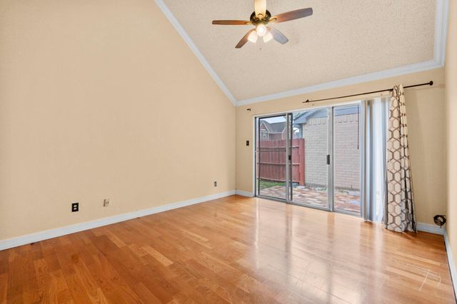 13051 Meadowline Drive, Houston, TX 77082