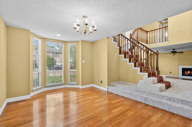 13051 Meadowline Drive, Houston, TX 77082