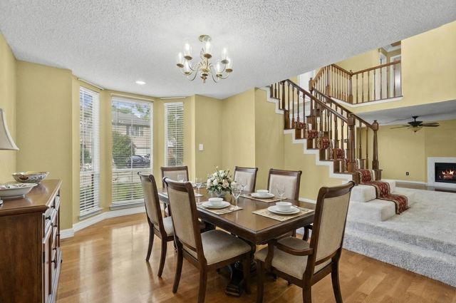 13051 Meadowline Drive, Houston, TX 77082