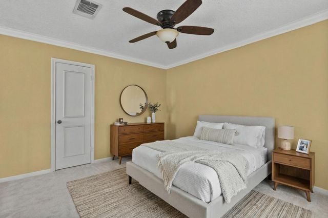 13051 Meadowline Drive, Houston, TX 77082