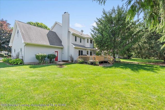 3930 Camperdown Drive, Lansing, MI 48911