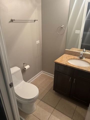 860 N ELSTON Avenue 5, Chicago, IL 60622